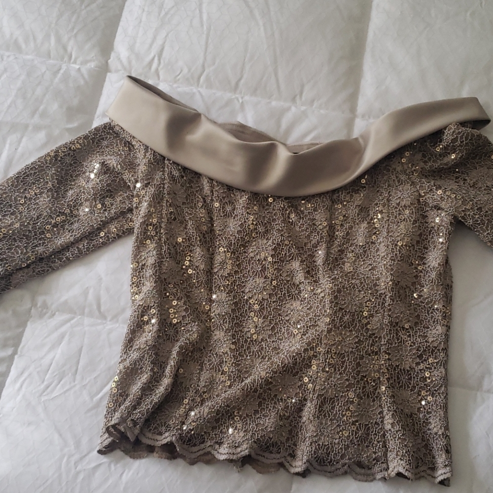 Dress top